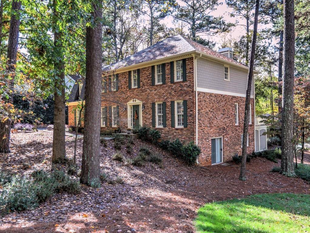 Sandy Springs, GA 30328,390 Stone Mill TRL