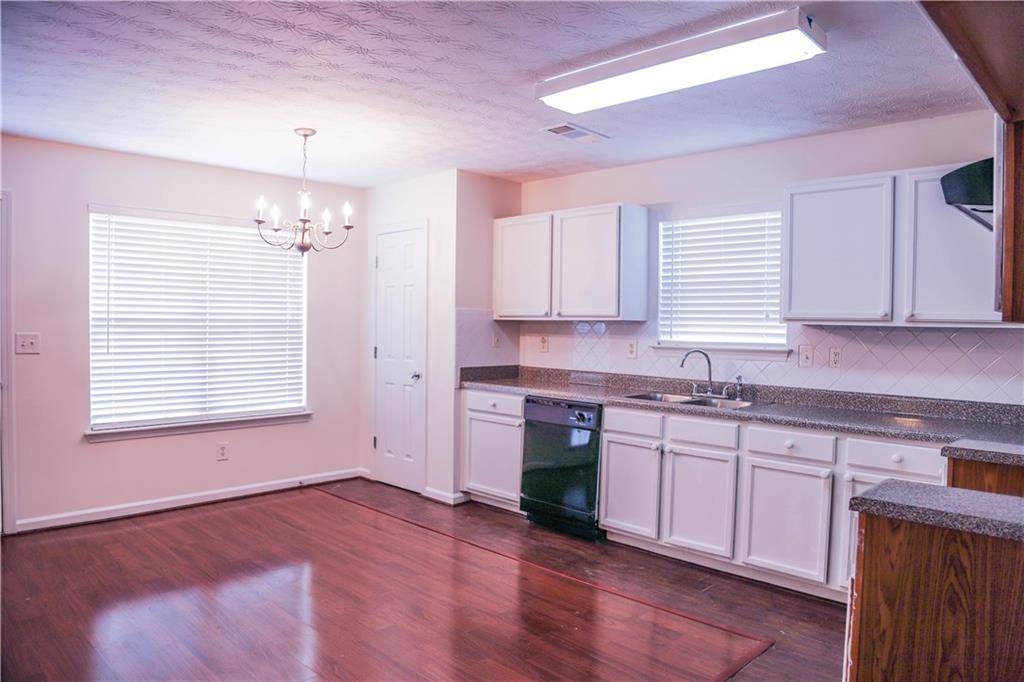 Mcdonough, GA 30253,1221 Faye CT