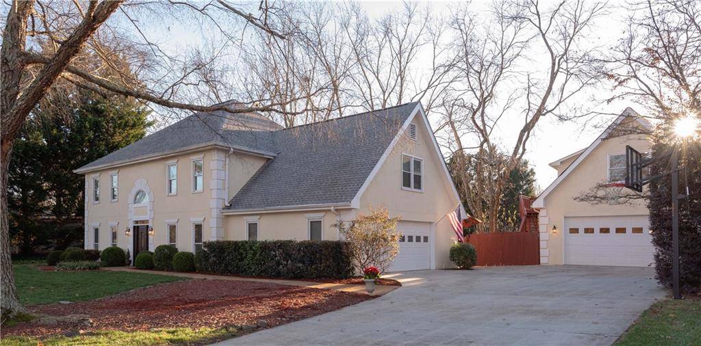 Roswell, GA 30076,565 Saddle Creek CIR