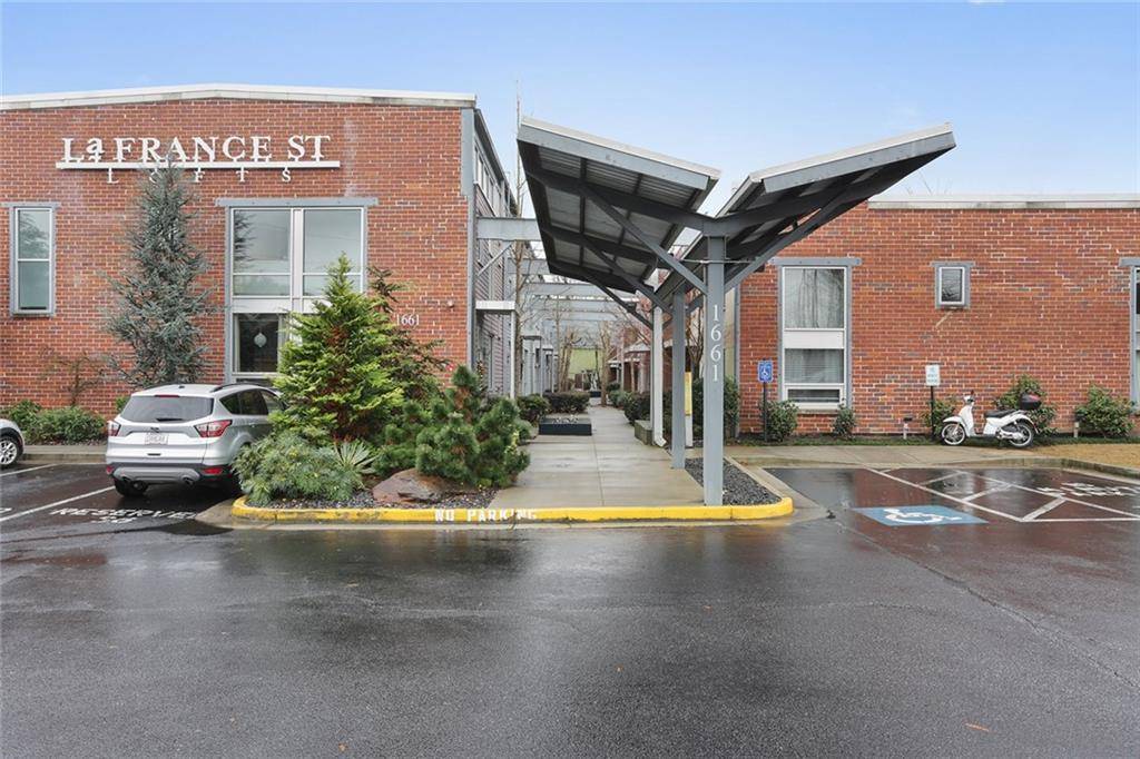 Atlanta, GA 30307,1661 La France ST NE #222