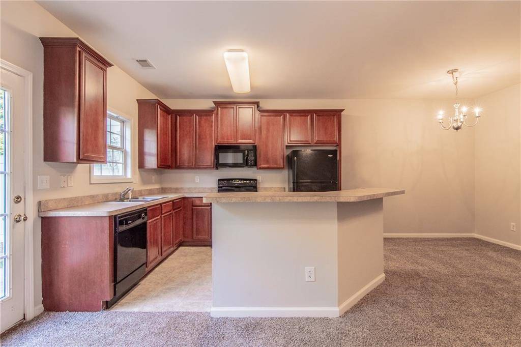 Braselton, GA 30517,6394 Mossy Oak LNDG