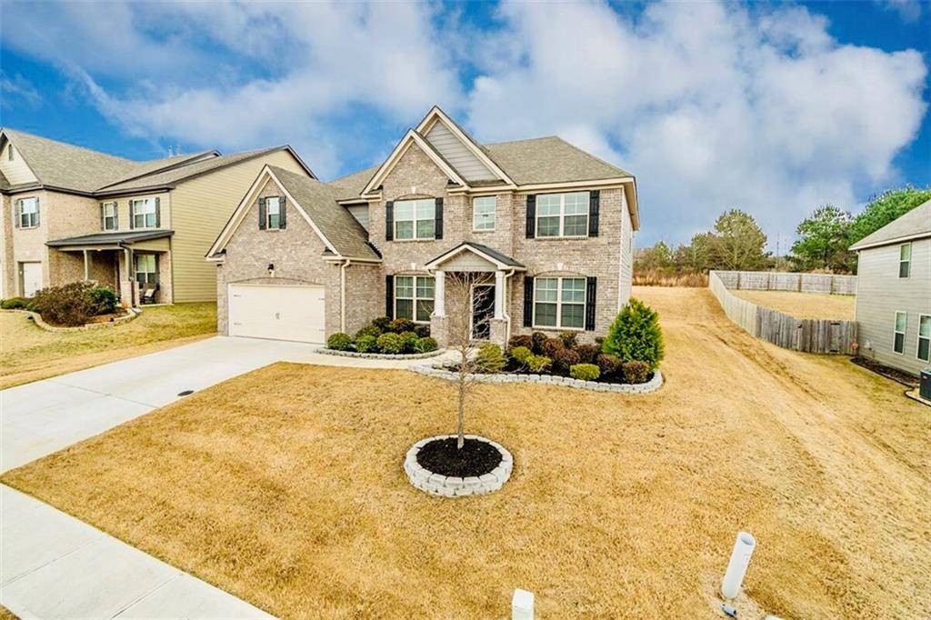 Loganville, GA 30052,565 Georgia CIR