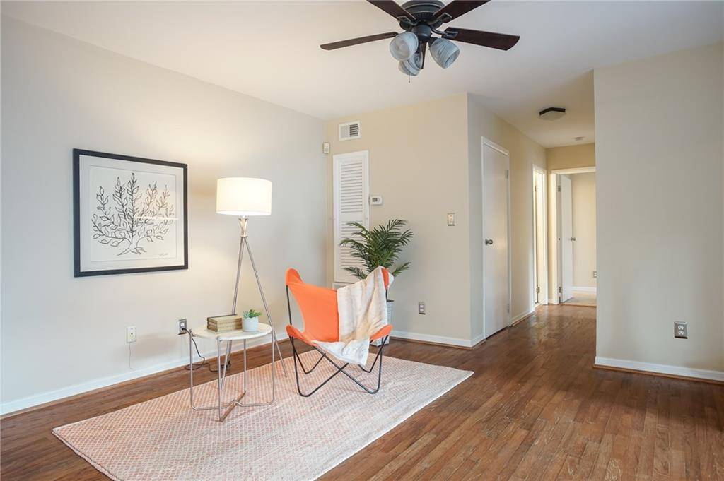 Atlanta, GA 30342,4300 Chastain Walk #35