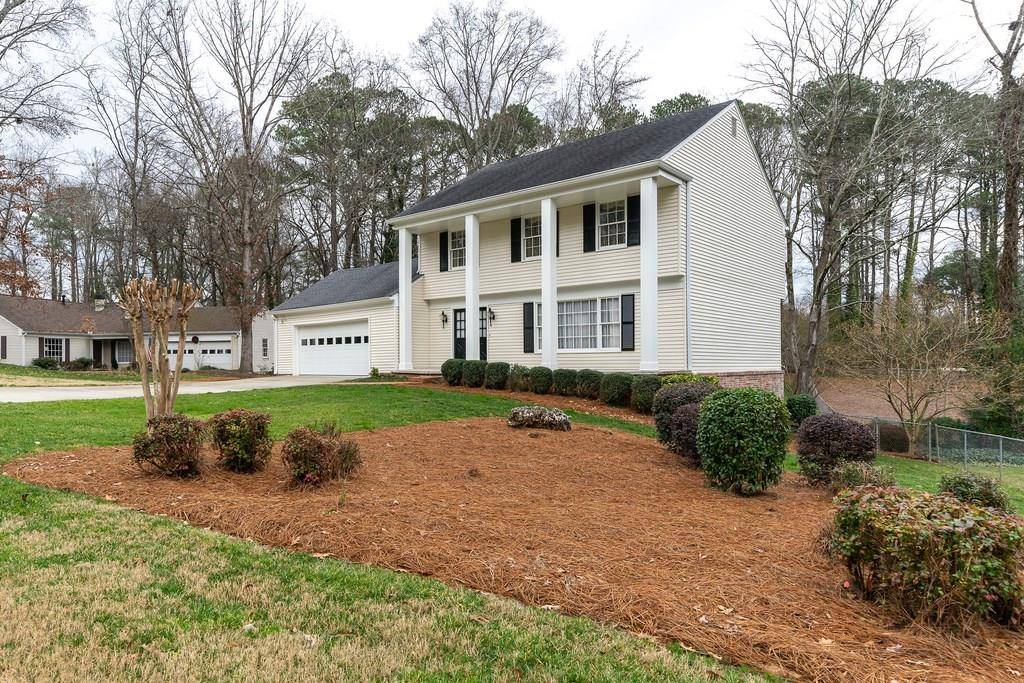 Marietta, GA 30068,726 WILLOW RIDGE CT
