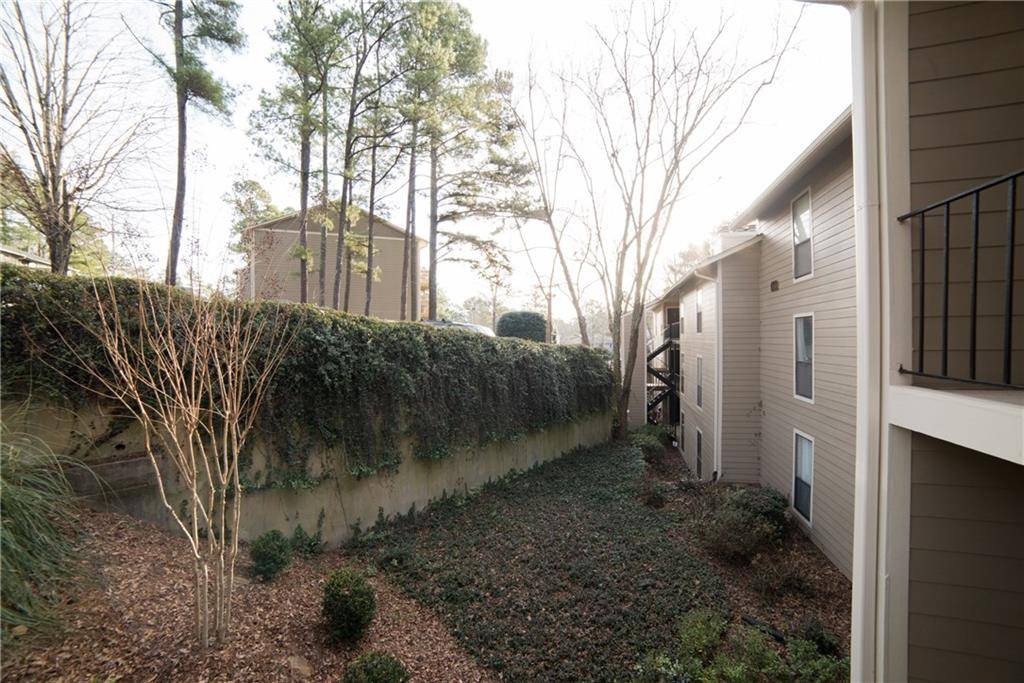 Roswell, GA 30075,411 River Mill CIR #411