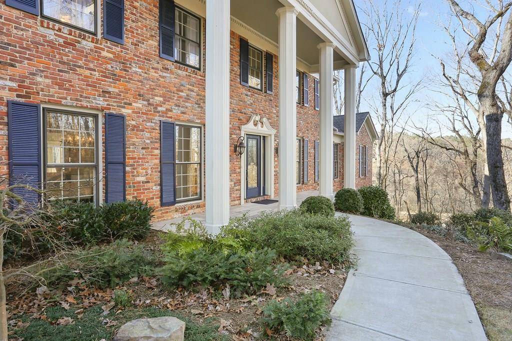 Sandy Springs, GA 30350,990 Buckhorn E