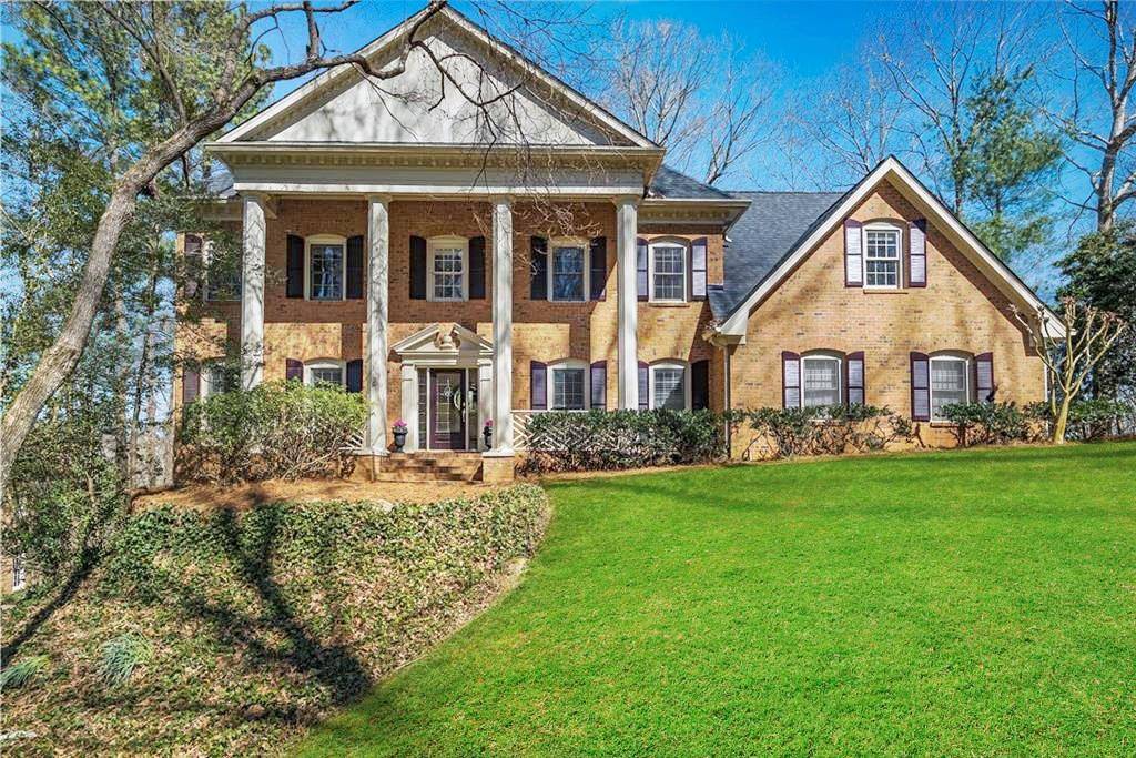 Sandy Springs, GA 30350,7655 Treeridge CT