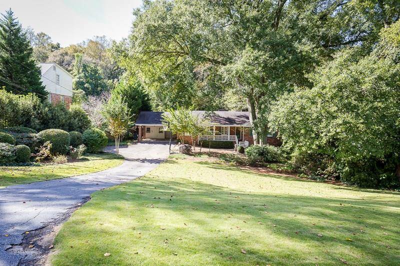 Atlanta, GA 30342,700 Starlight LN