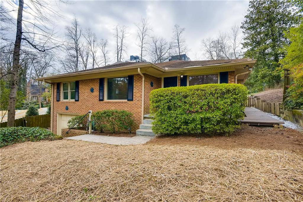 Atlanta, GA 30324,1864 Windemere DR NE