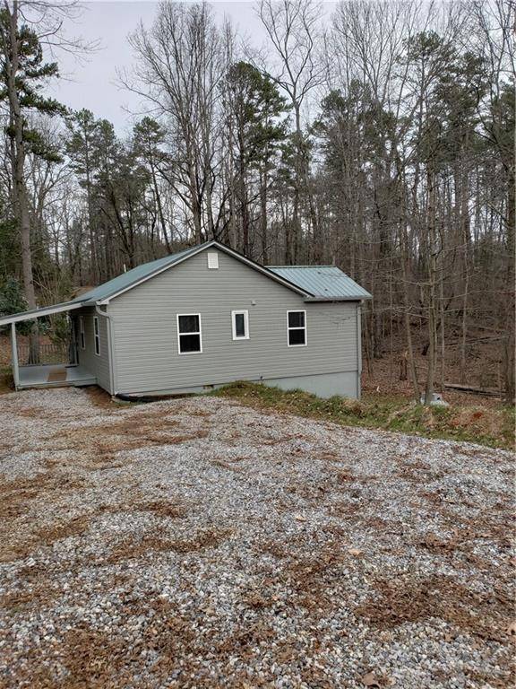 Dahlonega, GA 30533,5576 Little Mountain RD