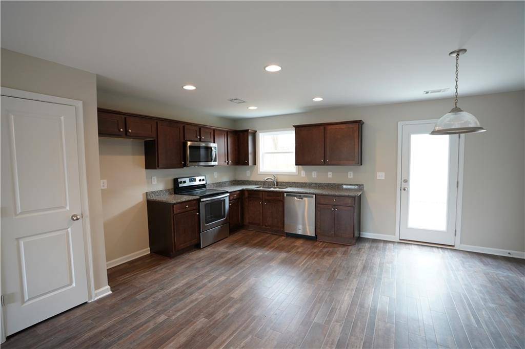 Buford, GA 30519,4677 Vintage CT