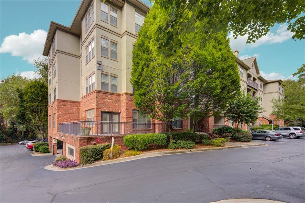 Atlanta, GA 30342,5559 Glenridge DR #1102