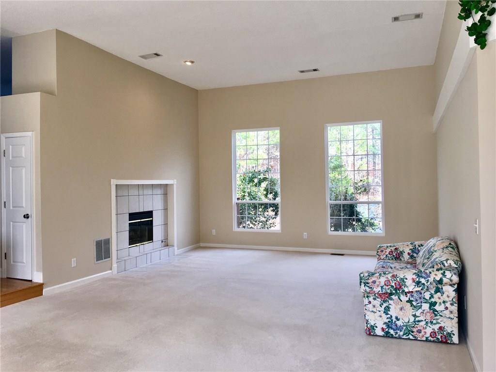 Alpharetta, GA 30022,10555 Wynbridge DR