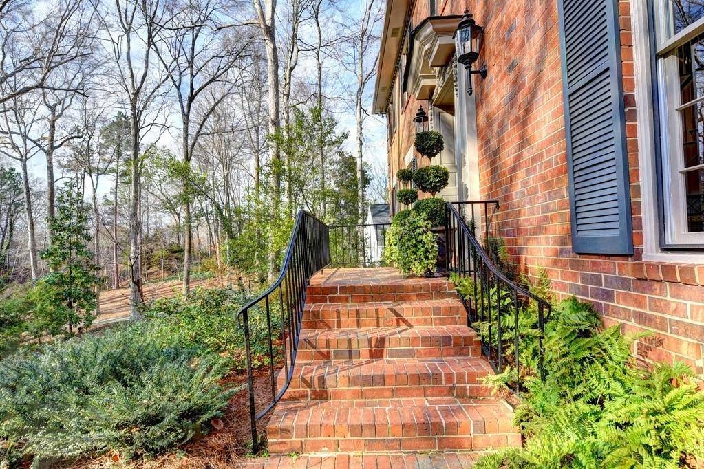 Sandy Springs, GA 30328,6450 River Chase CIR