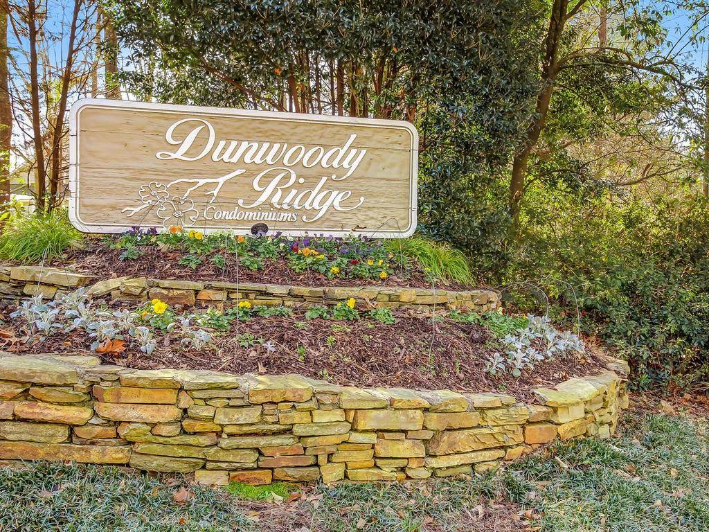 Dunwoody, GA 30338,4525 Pineridge CIR