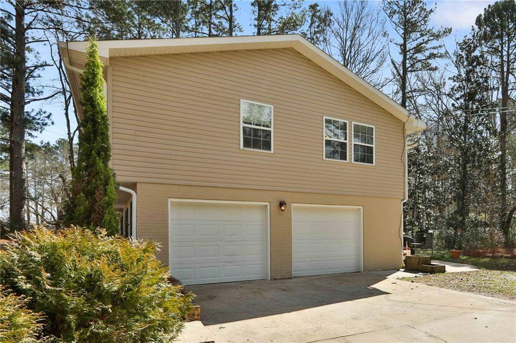 Peachtree City, GA 30269,502 Hip Pocket RD