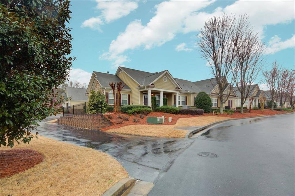 Cumming, GA 30041,2631 Grapevine CIR #704