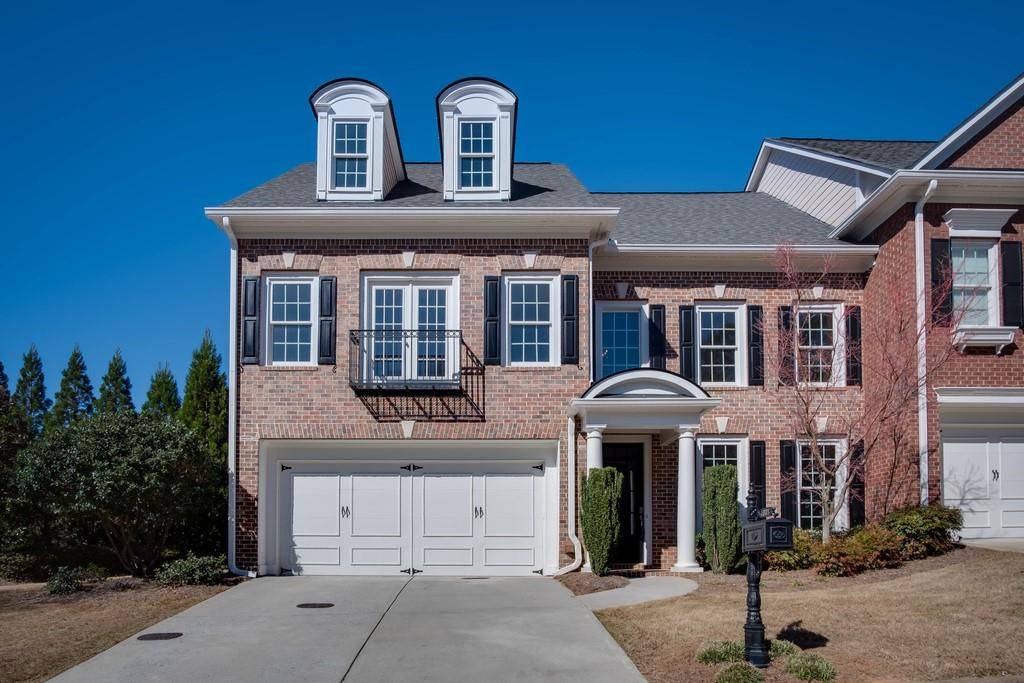 Roswell, GA 30075,1003 Village Green CIR