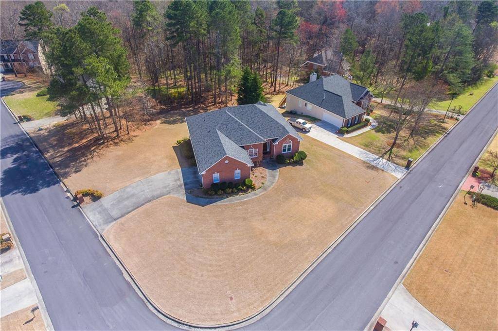 Grayson, GA 30017,2585 Amberbrook LN