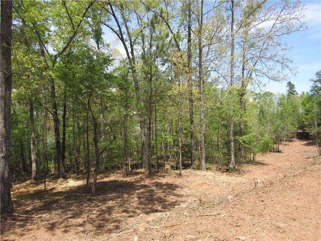 Bogart, GA 30622,827 Bear Creek LN