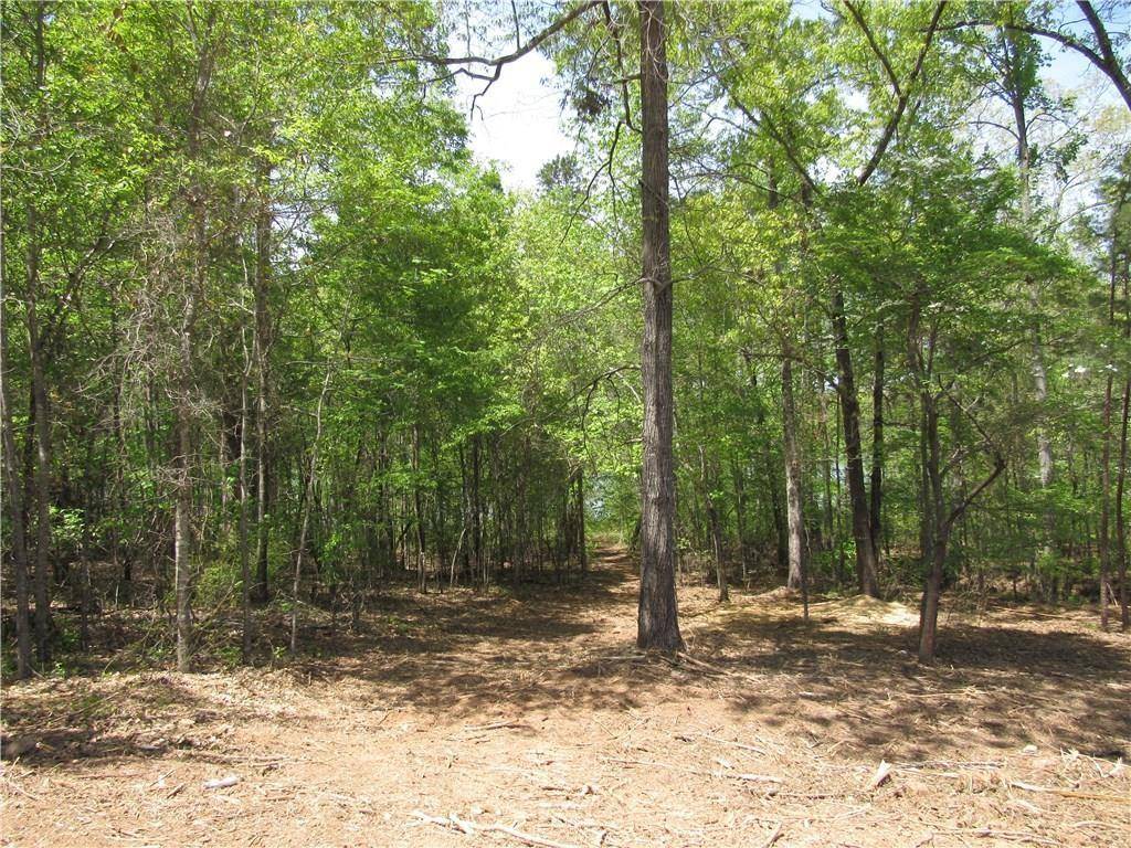 Bogart, GA 30622,827 Bear Creek LN