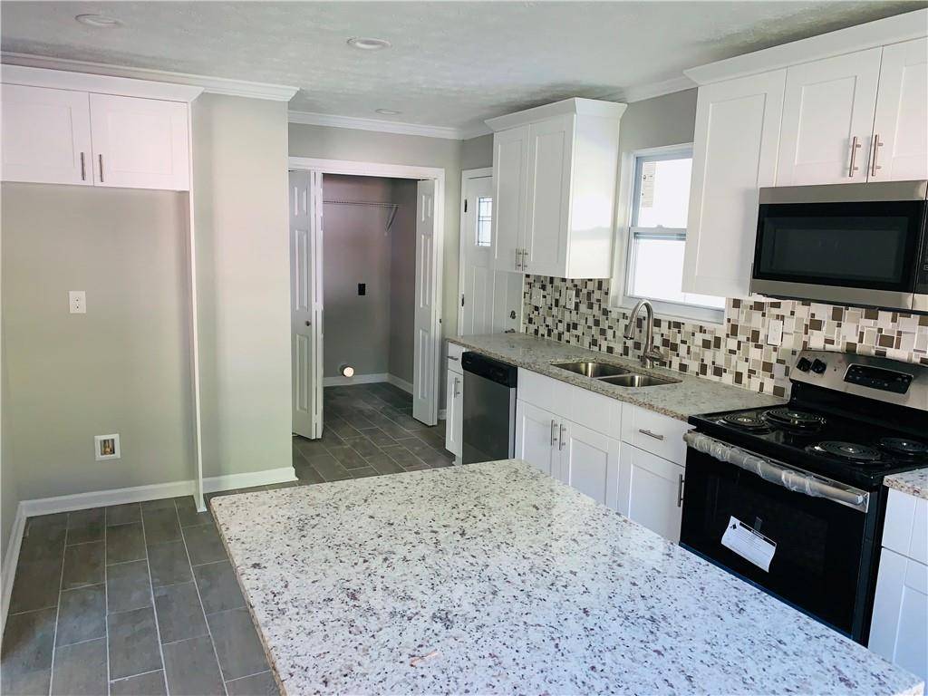 College Park, GA 30349,2980 Carriage LN