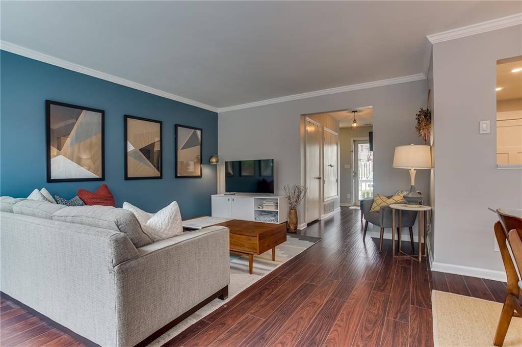 Smyrna, GA 30080,2403 Farmstead CIR SE