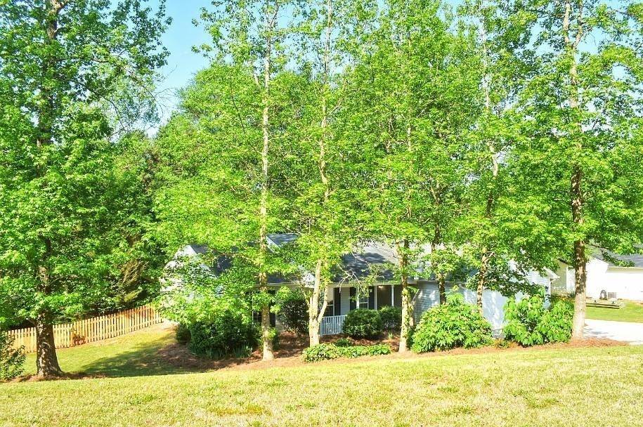 Winder, GA 30680,2031 Emerald Pointe DR