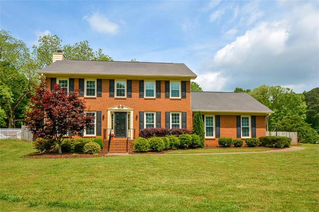 Peachtree Corners, GA 30092,5209 Meadowdale CT