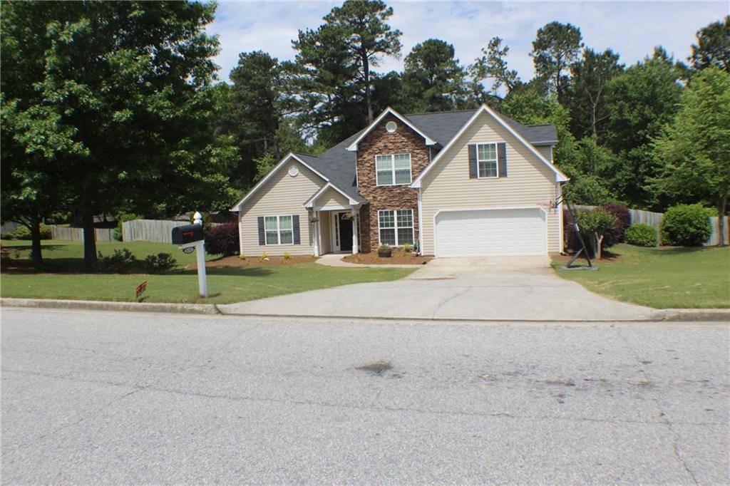 Loganville, GA 30052,824 WINDING GROVE LN