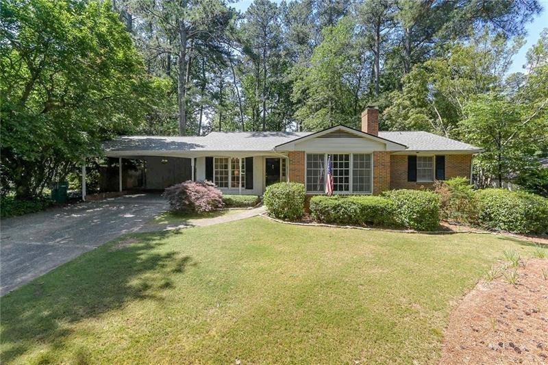 Atlanta, GA 30328,670 Carriage DR