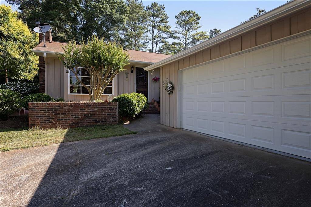 Woodstock, GA 30188,99 Parks CIR