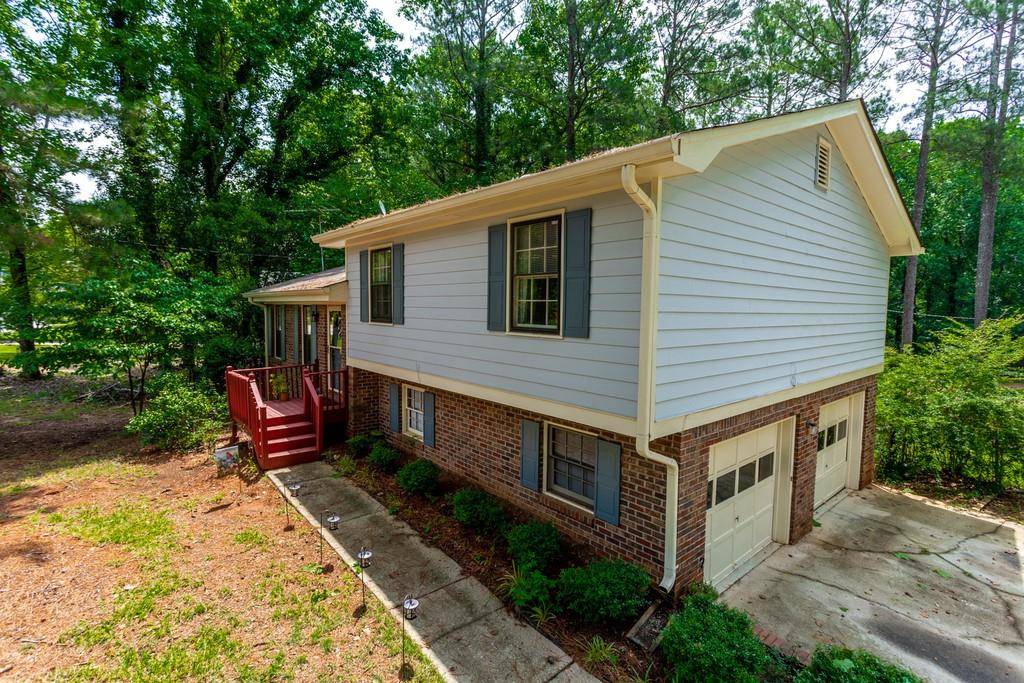 Conyers, GA 30094,825 Cochise TRL SE