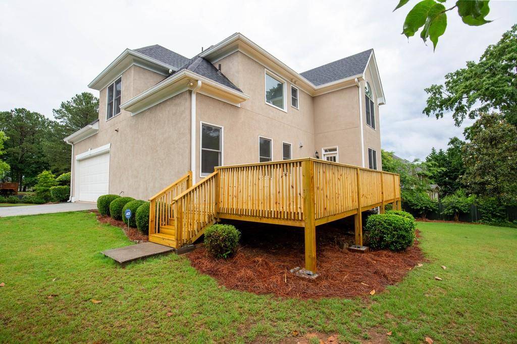 Peachtree Corners, GA 30092,5350 LINNADINE WAY