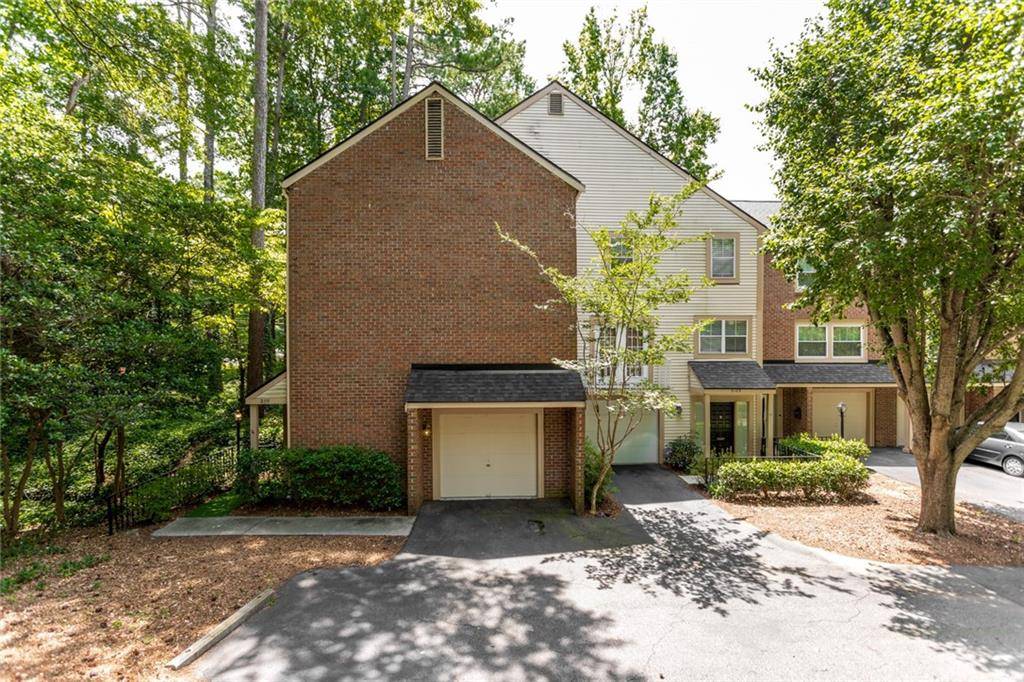 Dunwoody, GA 30338,2111 Cobble LN