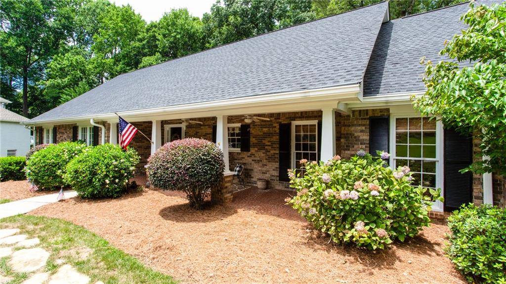 Roswell, GA 30075,11605 Mountain Laurel DR