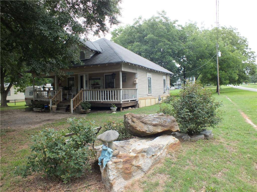 Statham, GA 30666,292 First St.