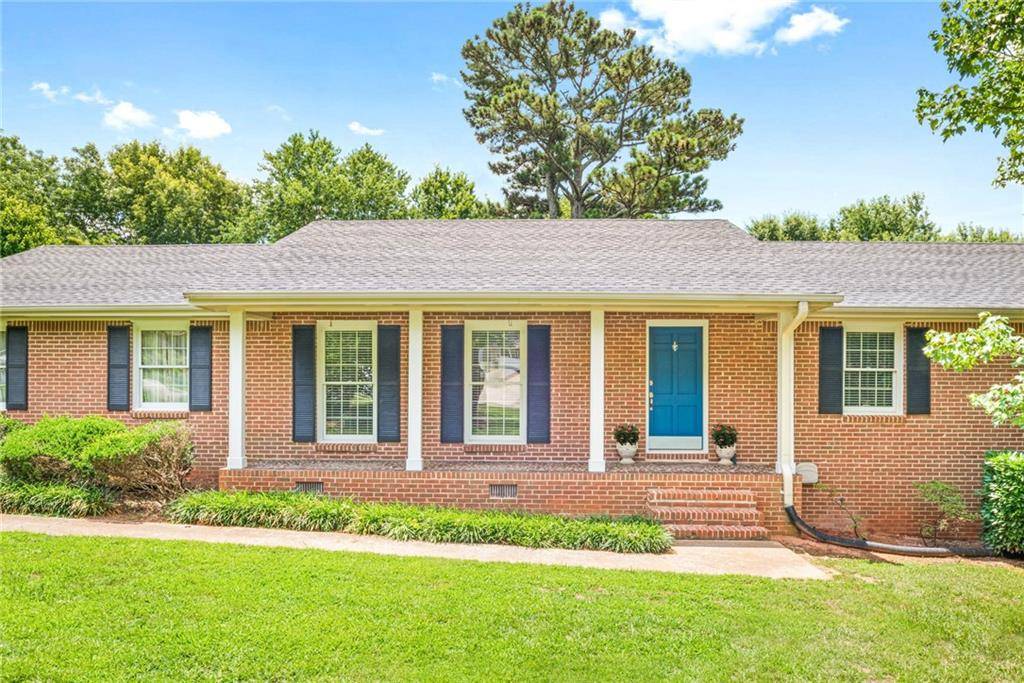 Peachtree Corners, GA 30092,5184 N Hampton RDG