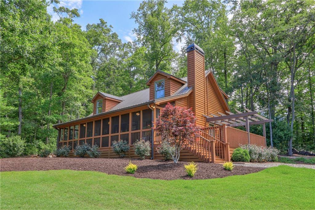 Hiawassee, GA 30546,42 Red Bud LN