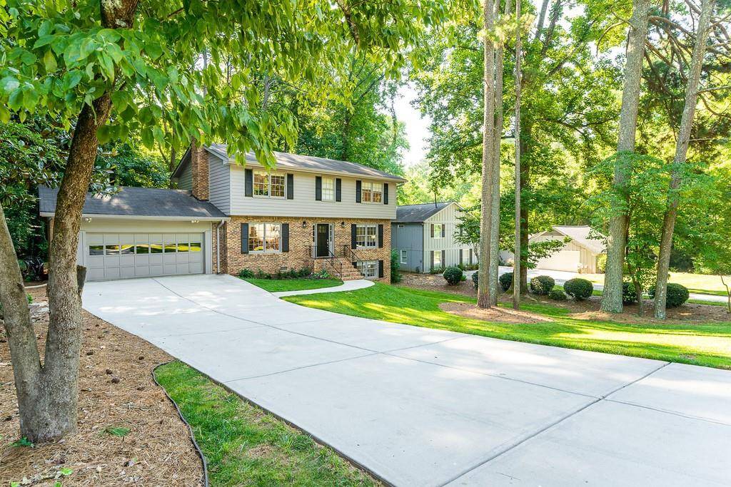 Dunwoody, GA 30338,4371 Vintage LN