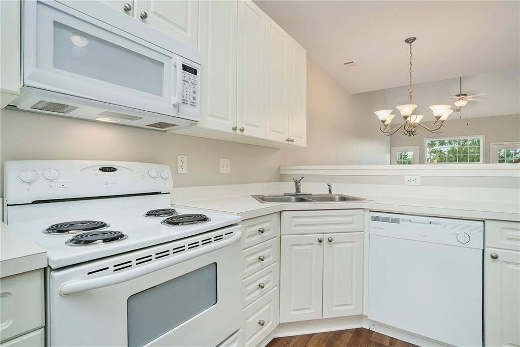 Lawrenceville, GA 30043,2422 Suwanee Pointe DR