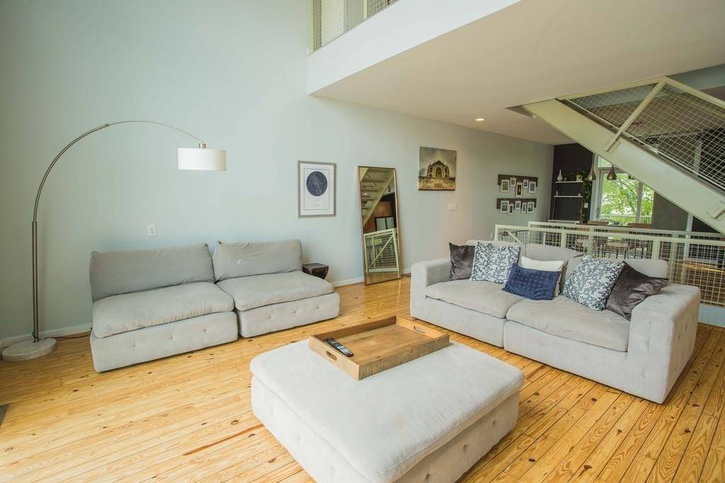 Atlanta, GA 30318,1290 Mackintosh PARK NW