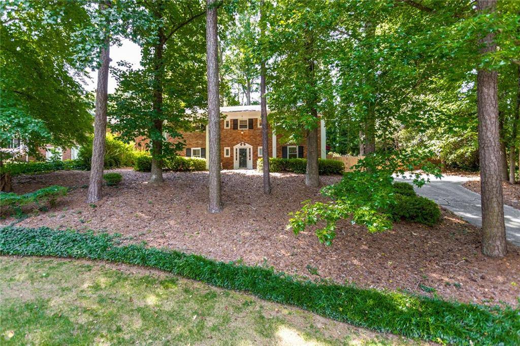 Dunwoody, GA 30338,1553 Old Spring House LN