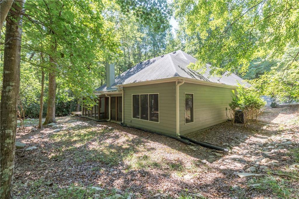 Waleska, GA 30183,141 Council Oak LOOP