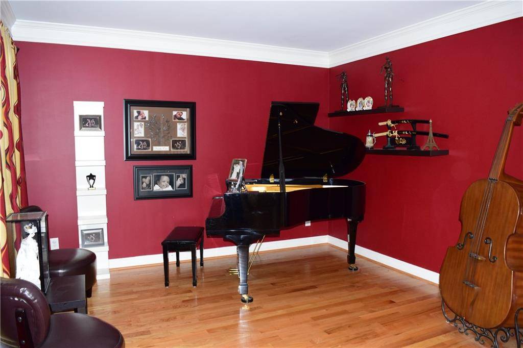 Atlanta, GA 30349,3515 Renaissance CIR