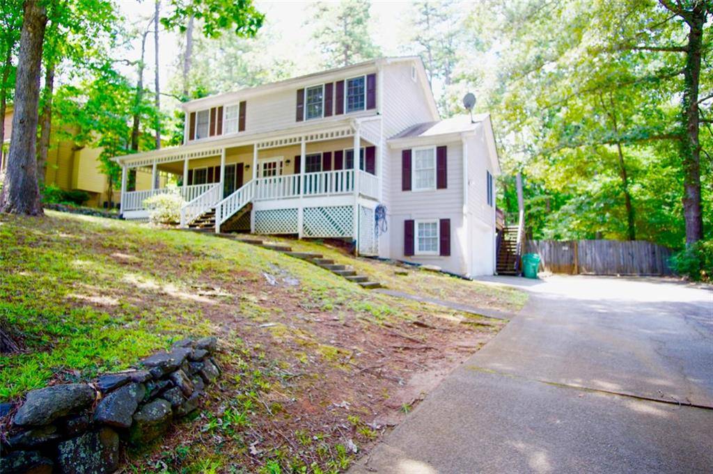 Stone Mountain, GA 30087,827 Pine Ridge DR