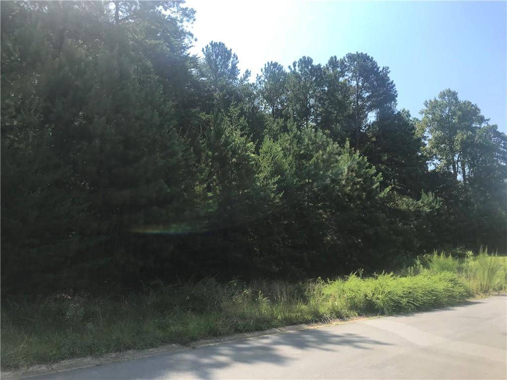 White, GA 30184,16 Lake Court DR