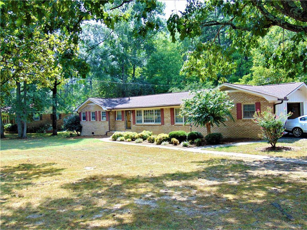 Calhoun, GA 30701,235 Lake DR SE