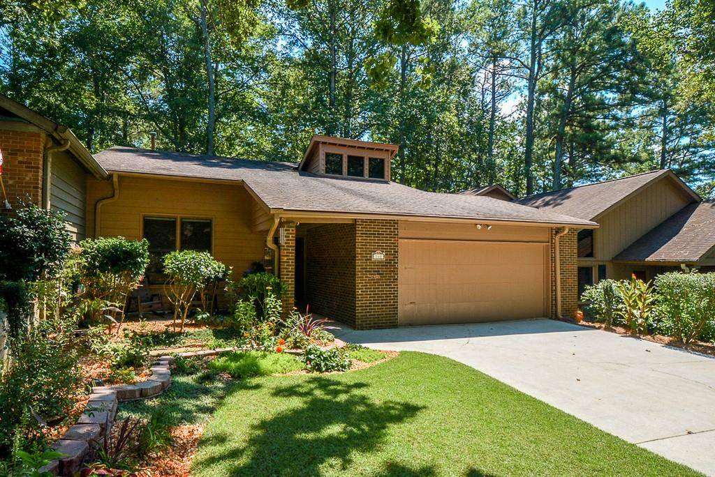 Roswell, GA 30076,260 LAKEVIEW RDG W