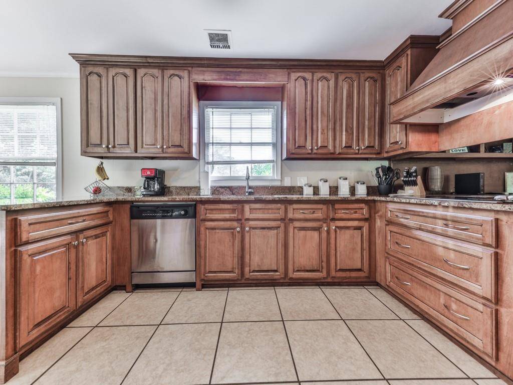 Fairmount, GA 30139,2106 Takela FRST